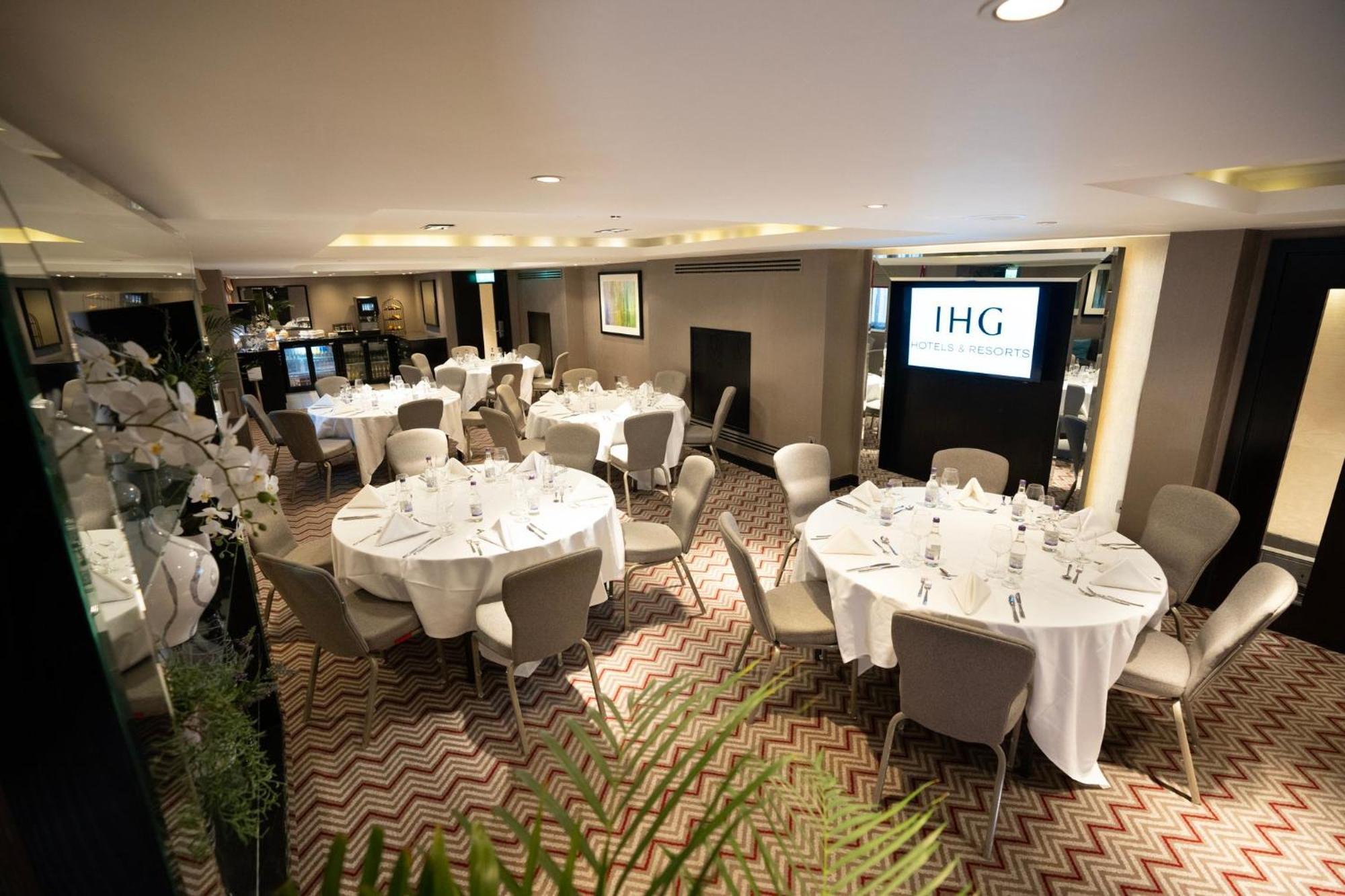 Crowne Plaza Gerrards Cross By Ihg Hotel Beaconsfield Exterior foto