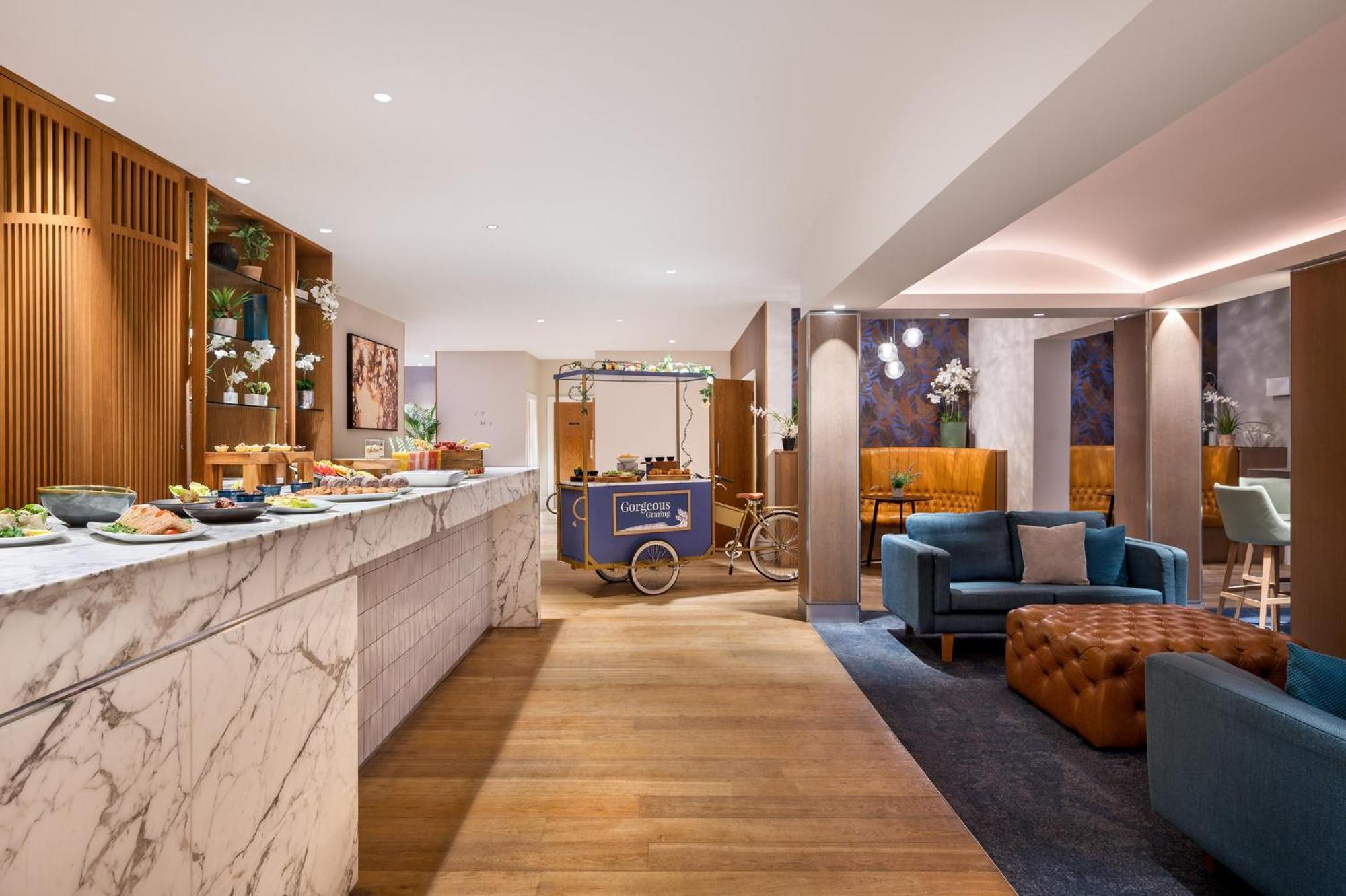 Crowne Plaza Gerrards Cross By Ihg Hotel Beaconsfield Exterior foto